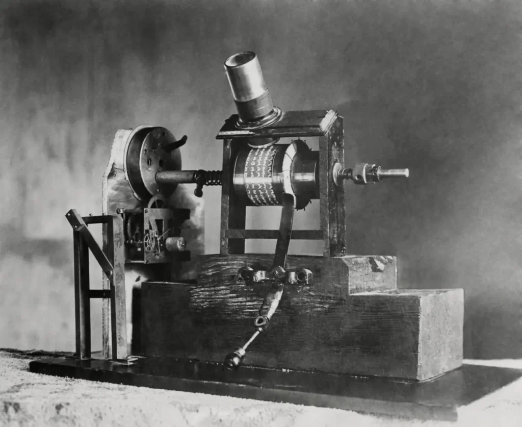 Thomas Edison tarafından icat edilen kinetograf
